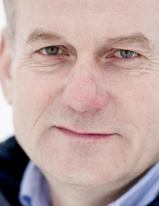 Erik R�ste gjenvalgt som skipresident