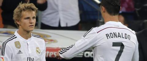 «Ødegaard kan bli min avløser», sa Ronaldo ifølge boka. Nå sier superstjernen at intervjuet er løgn