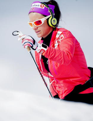 Weng orket � ikke trene med de andre jentene: - Ville v�re alene