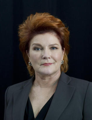 «Orange Is The New Black»-Red hevder hun ble låst inne i bur som barn