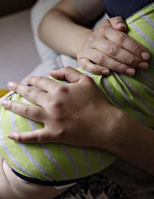 Nettverk hjalp babymamma (27) å leve i skjul for barnevernet