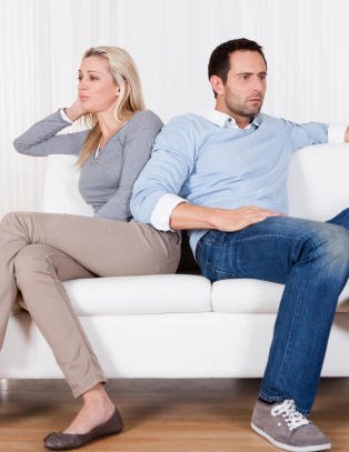 Ekspertenes r�d: Slik bevarer dere forholdet selv om den ene satser p� jobbkarriere