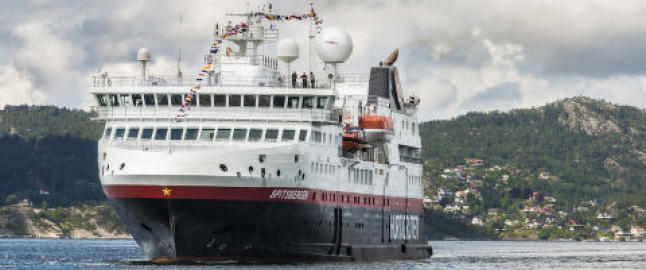 Hurtigruta svarer på den knallharde kritikken med flunkende nytt skip