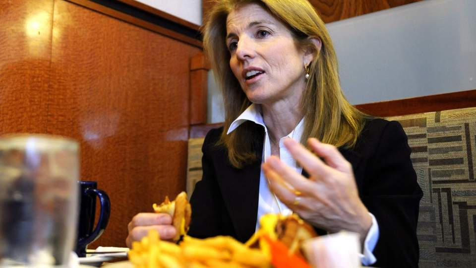 GIR OPP: Caroline Kennedy. Foto: AP Photo/Stephen Chernin/Scanpix