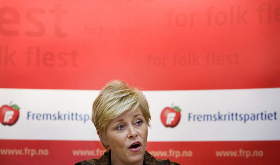 NYE RETNINGSLINJER: Fra Siv Jensen og Frp-ledelsen. Foto: Berit Roald/SCANPIX