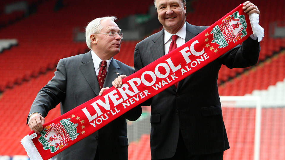 ENDELIG NAPP? George Gillett ().v) og Tom Hicks har lett etter investorer til Liverpool. N� skal de v�re n�rmere m�let. Foto: AP/Dave Thompson