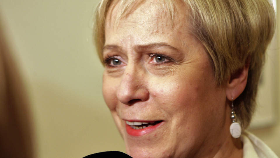 DANNER NY REGJERING: Lederen for sosialdemokratene p� Island, Ingibj�rg solrun Gisladottir, har f�tt i oppdrag � sanne ny regjering p� Island. Foto: REUTERS/SCANPIX