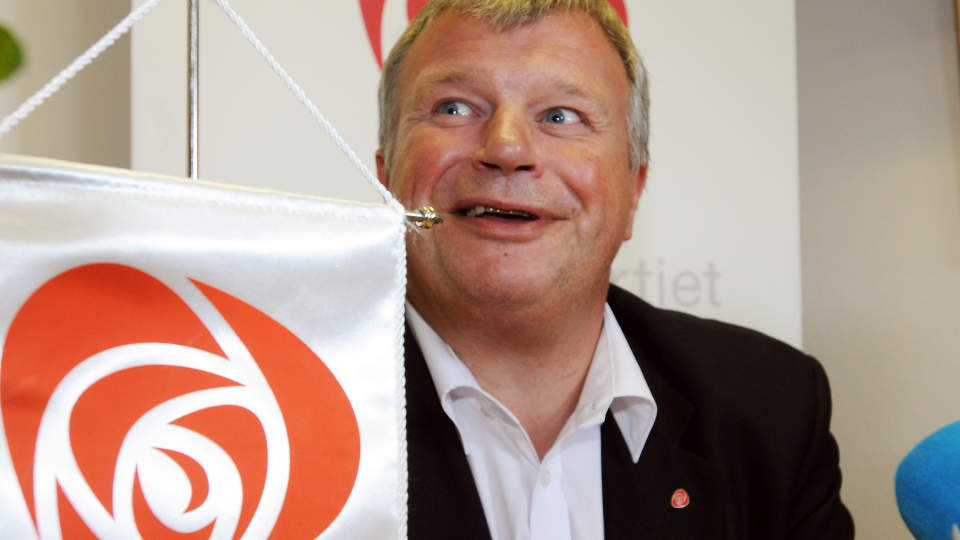 STEINKJER 20080813: Helseminister Bjarne H�kon Hanssen gir seg etter 12 �r p� Stortinget., men fortsetter gjerne som statsr�d ogs� etter valget i 2009.
Foto Ned Alley / SCANPIX