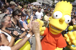 VERDENSBER�MT RAMPUNGE: Bart er en av de mest kjente figurene i Simpsons-universet. Her fra et promo-arrangement for kinofilmen som kom i fjor.