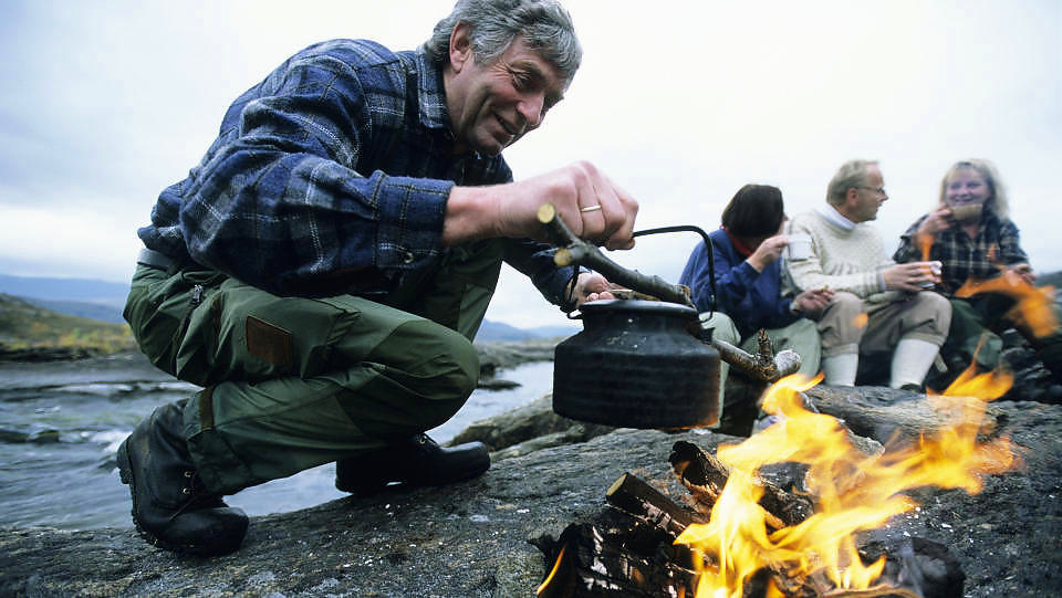 DET GODE LIV: Nytelser i naturen p� rekke og rad i Turisforeningens  nye 60  program. Foto: Terje Rakke/Nordic LIfe