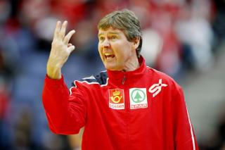 TAP: Tidligere landslagstjener i h�ndball, Gunnar Pettersen har hatt flere millioner inne i aksjeklubben. Foto: H�kon Mosvold Larsen  / SCANPIX .