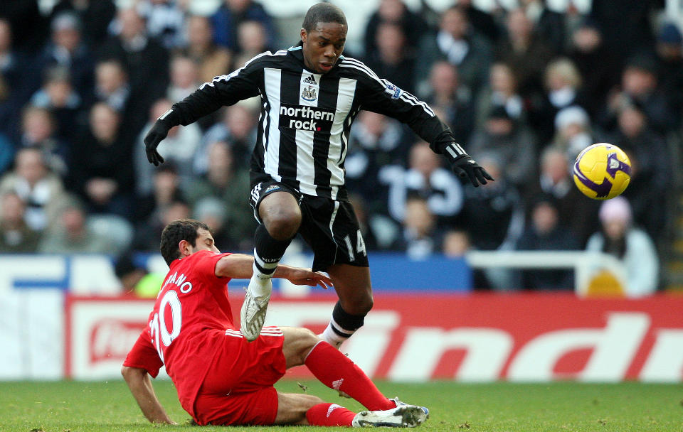 NOT AMUSED: Charles N'Zogbia synes ikke Joe Kinnears nye kallenavn p� ham, �Insomnia�, var s�rlig morsomt. N� vil han streike til han blir solgt. Foto: SCANPIX/AP/Scott Heppell