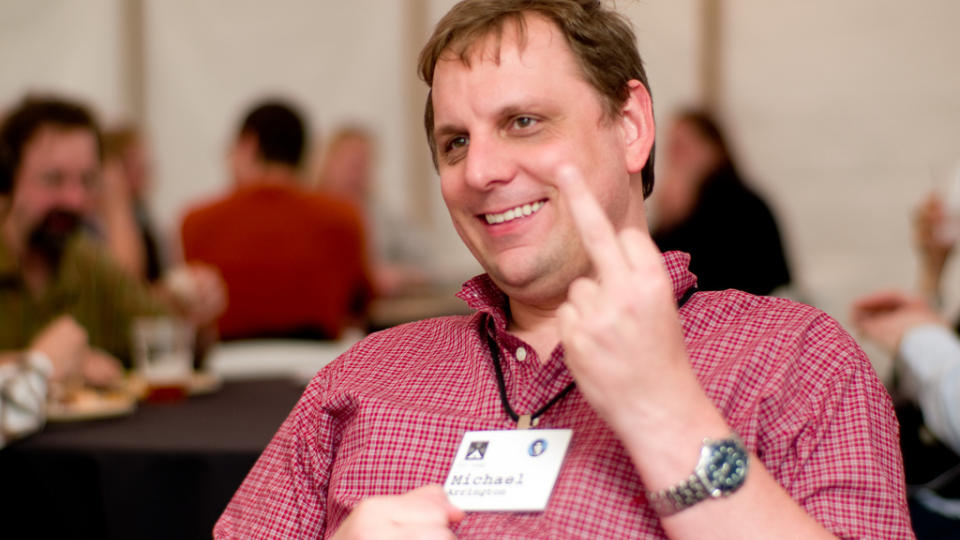 NEST ST�RSTE NETTKJENDIS: Er, for andre �r p� rad, Techcrunch-redakt�ren Michael Arrington. N� tar han en pause fra bloggingen etter � ha blitt spytta p� en nettgr�nder som var sur fordi han ikke ble omtalt. Foto: JOI (via Flickr)