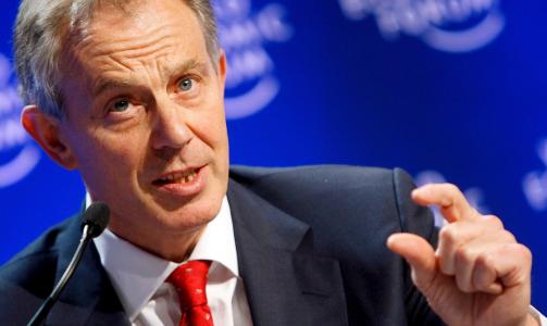ST�TTER BLAIR: Kilder The Times har snakket med sier at b�de Frankrikes president Nicolas Sarkozy og Tysklands statsminister Angela Merkel st�tter Blairs kandidatur. Foto: SCANPIX