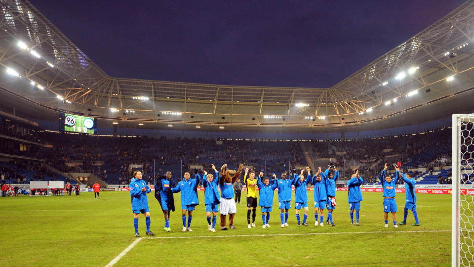 DR�MME�PNING: Hoffenheim innviet sin nye hjemmebane med seier mot Energie Cottbus.Foto: AFP PHOTO DDP / TORSTEN SILZ  GERMANY OUT