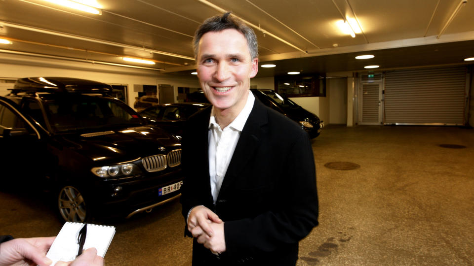 FIKK TELEFON: Statsminister Jens Stoltenberg fikk en telefon av Kjetil Try i dag. N� regner statsministeren at Dagbladet rydder opp.
Foto:  Lise �serud / SCANPIX