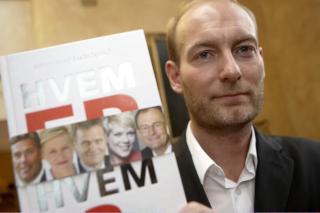 BERIKENDE: Nettdebattene er berikende, sa Aftenpostens kulturredakt�r Knut Olav �m�s p� g�rsdagens debattm�te. �m�s er blant dem som tidligere har brukt s�ppelmetaforer i sin omtale av nettdebattene. Foto: SCANPIX