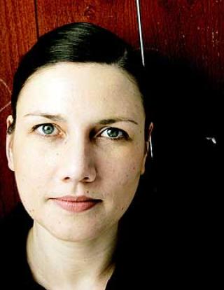 R�RT: Det er alltid like r�rende � snakke med folk som snakker om ytringsfrihet p� nett, men som aldri har v�rt i debatt p� nett, og som ikke vet hva en blogger er, sa Heidi Nordby Lunde, ogs� kjent som bloggeren Vampus. Foto: J�rn H. Moen