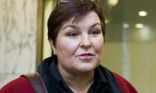 - PINLIG: Forstander  Anne Sender  i j�diske Det Mosaiske Trossamfunn mener forbudet er pinlig og et slag under beltestedet. Foto: Berit Roald / SCANPIX