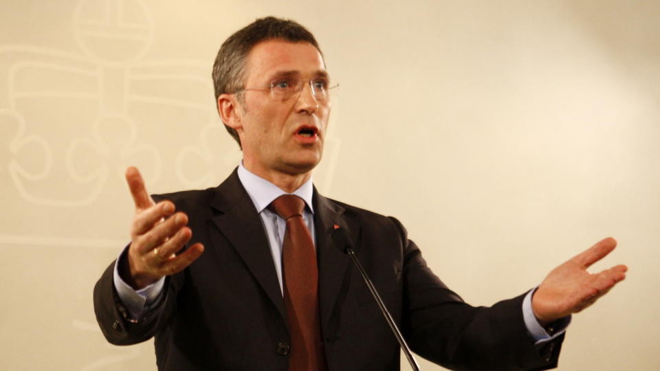 BIDRAR TIL IMF: - I den internasjonale krisen vi n� befinner oss i, er det viktig � sikre at IMF har tilstrekkelig utl�nskapasitet, sa Jens Stolteberg under et m�te i Chile p� fredag.
Foto: Knut Falch / SCANPIX
