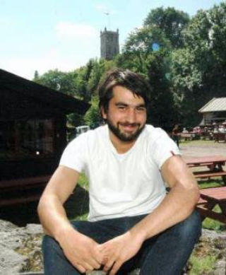 F�R BESTEMME 2: Behnam Farazollahi.