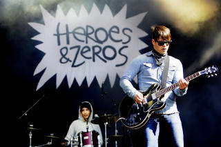 BYLARM-KLARE: Norske Heroes & Zeros.