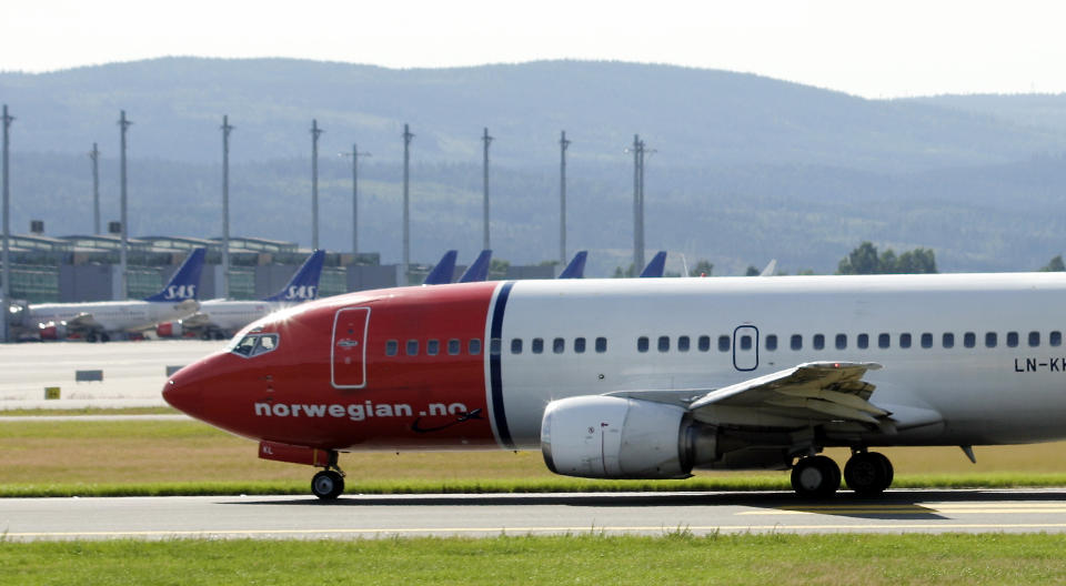 GIFTGASSHENDELSE: Det var et liknende Norwegian-fly av typen Boeing 737 som m�tte evakueres p� Gardermoen sist fredag kveld. Foto: Paul Kleiven / SCANPIX