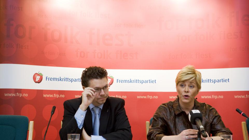 KREVER H�RING: Partiformann Siv Jensen og  finanspolitisk talsmann Ulf Leirstein krever bankpakkeh�ring om regjerings pakke i dag.
Foto: Berit Roald / SCANPIX