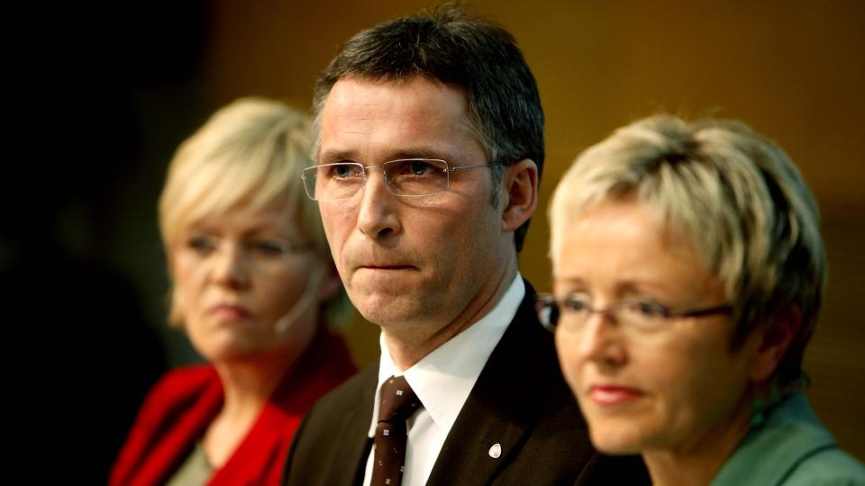 REDDER IKKE ALLE: Sp-leder Liv Signe Navarsete sa at dagens krisepakke ikke kan redde alle. Foto: Bj�rn Langsem