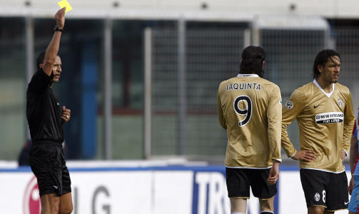 TAKK FOR I KVELD: I dusjen like etter.  Foto: SCANPIX / AFP / MARCELLO PATERNOSTRO