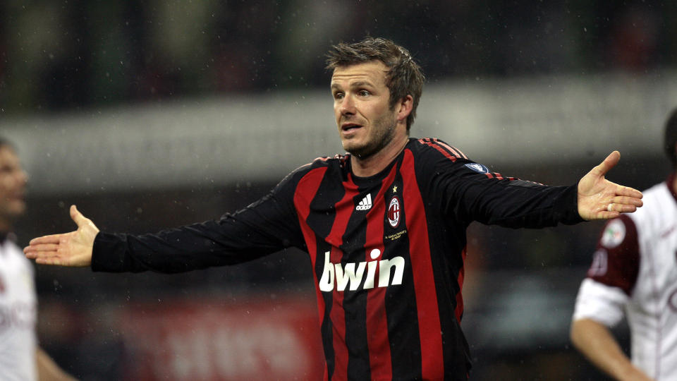 GODT TIL RETTE: David Beckham liker Milano, og Milan liker Beckham. President Adriano Galliani er i det minste fra seg av beundring. Foto: SCANPIX/REUTERS/Alessandro Garofalo