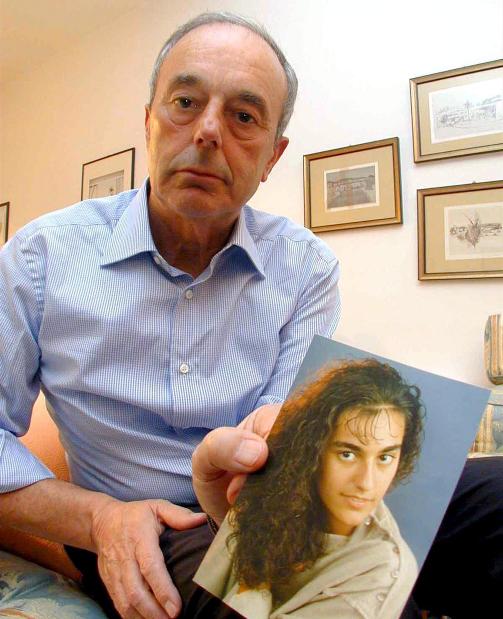FAR: Giuseppe Englaro har m�ttet kjempe for datterens rett til � d�. Foto:  EPA/CARDINI/Scanpix