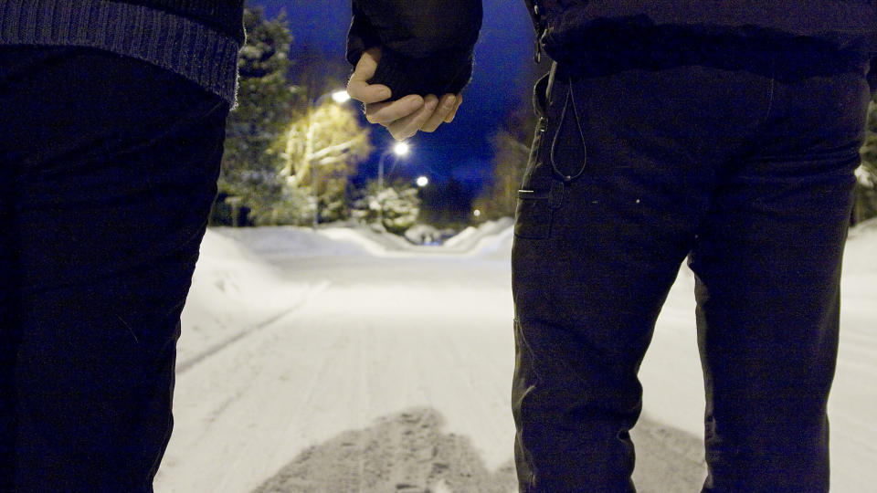 SJOKKERT:  Foreldrene til den yngste jenta reagerer sterkt p� at 19-�ringen, som var under 18 �r da overgrepet skjedde, ikke ble d�mt til ubetinget fengsel.  Foto: Tom E. �sthuus/Dagbladet