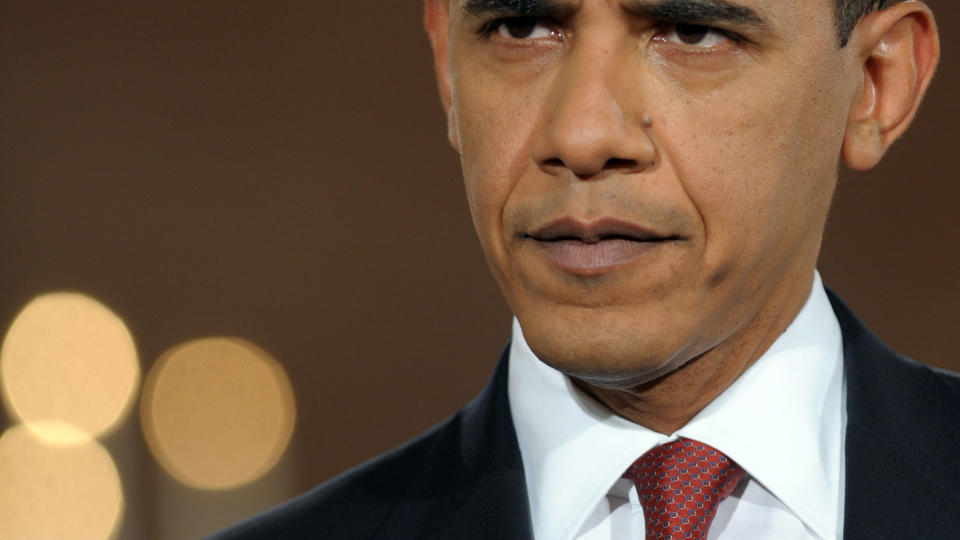 TIDLIG UTE: Barack Obama var ute med sin f�rste pressekonferanse i beste sendetid mye tidligere enn president Bush og Clinton var. Bush ventet til oktober 2001, mens Clinton holdt sin f�rste pressekonferanse i juni 1993. Foto: AFP PHOTO / Saul LOEB/SCANPIX