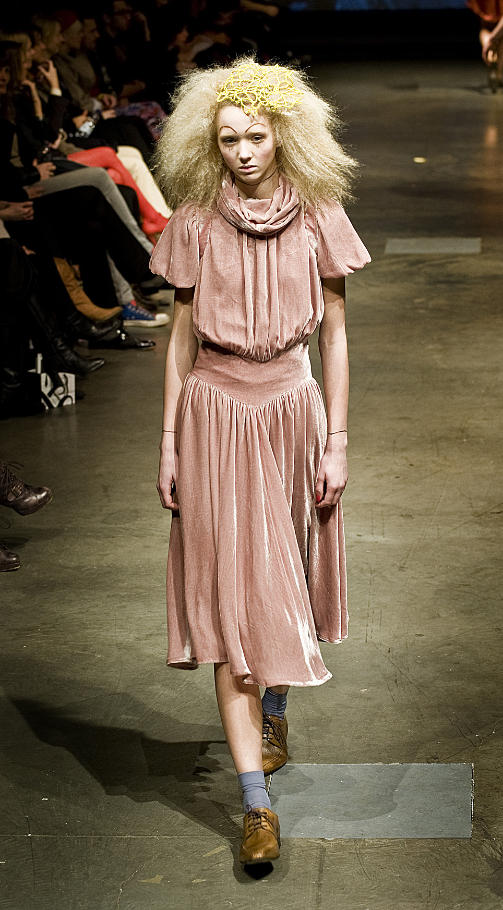 OFW Tina H F/W 2009 - 2010