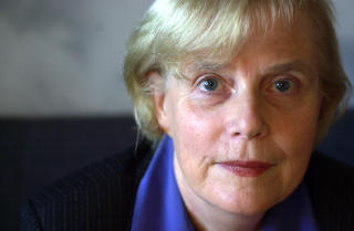 �PEN: Religionshistoriker Kari Vogt mener vi b�r �pne opp for et eksperiment med hijab i politiet. 
Foto: Erlend Aas / SCANPIX