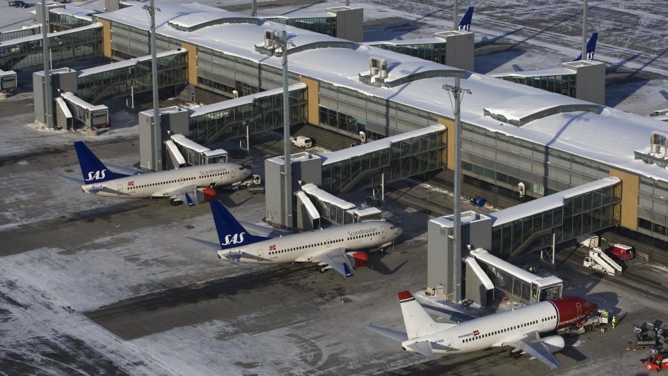 KRAFTIG NEDGANG:  Oslo lufthavn Gardermoen har opplevd en kraftig nedgang i antall reisende. Foto: Bj�rn Sigurds�n / SCANPIX