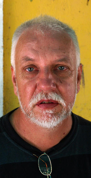 OPPLEVER KORRUPSJON P� N�RT HOLD: Axel Keleman rapporterer om lysskye forretninger i byggebransjen. Foto: Torgeir P. Krokfjord/DAGBLADET