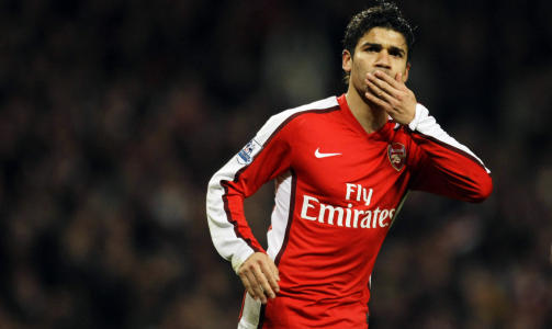 TILBAKE: Det ble en fantastisk kveld for Eduardo. Foto: Matt Dunham/AP/Scanpix