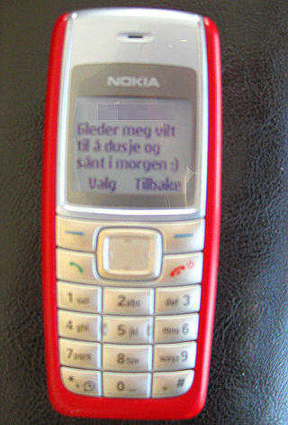 EKLE MELDINGER: Og dette var slett ikke den verste som l� p� Samuels telefon.