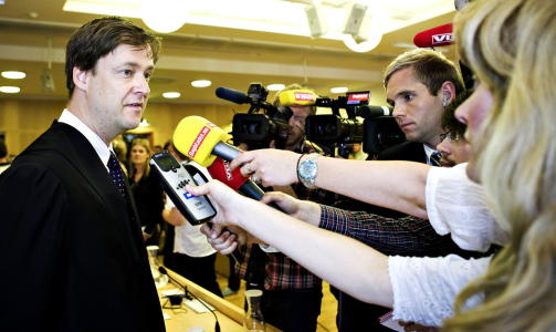 ADVOKATEN AVGJ�R Thomas �ye sier det er opp til hans advokat John Christian Elden � avgj�re om dommen skal ankes eller ikke. Foto: Nina Hansen/Dagbladet