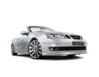 FORS�KTE MED MILJ�: Saab E85 BioPower Hybrid. Svenskene var f�rst i verden med etanol-hybrid. Bilen kan fylles med ren etanol, og fungerer som en elbil i bytrafikken. Foto: bilnorge.no / Saab / General Motors Norge AS