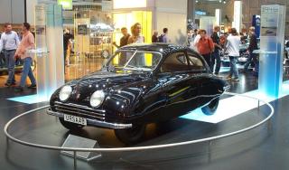 URSAABEN: SAAB 92001 utstilt p� museum. Foto: WIKIMEDIA