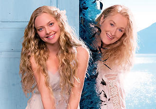 FRA FILMEN: Amanda Seyfried og Meryl Streep spilte hovedrollene i filmversjonen av �Mamma Mia�, som hadde premiere i fjor. Foto: FILMWEB