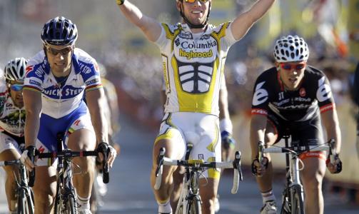 N�DDE IKKE FRAM: Mark Cavendish kunne juble for andre dag p� rad. Tom Boonen til venstre, og Thor Hushovd til h�yre. Foto: Joe Johnston/AP/Scanpix
