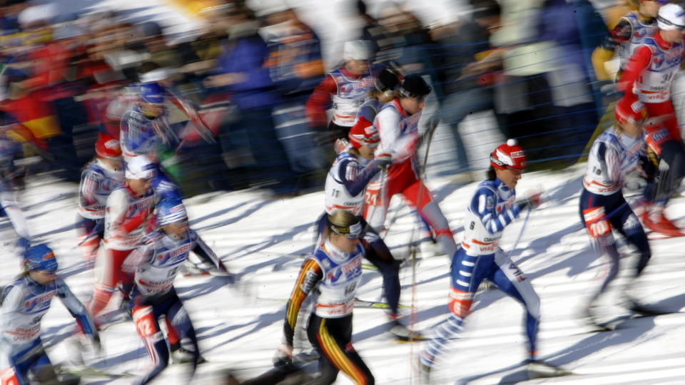 TESTER M�LRETTET: - Alle skal vite at de kan bli testet n�r som helst, sier lederen av FIS medisinske komite, Rasmus Damsgaard, til Dagbladet.no. Foto: Kai Pfaffenbach/Reuters/Scanpix