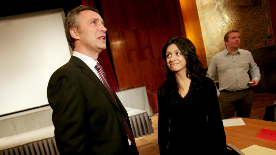 ASYLPOLITIKK: Statsminister Jens Stoltenberg mener at asyls�kere som f�r avslag, men blir i Norge, er et stort problem. Hadia Tajik sier til Dagbladet at tallene p� asyls�kere kunne v�rt h�yere uten regjeringens tiltak.
Foto: Stian Lysberg Solum / SCANPIX