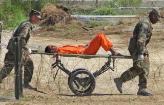 GUANTANAMO: En av de f�rste sakene Obama tok tak i som president, var � stenge fangeleiren p� Guantanamo Bay. Foto: Scanpix/AP
