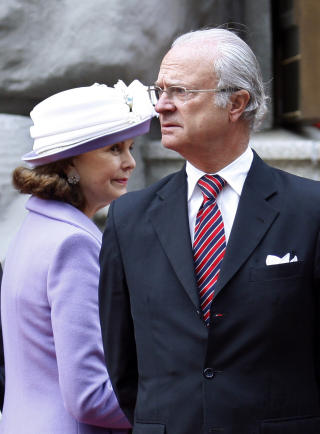 INFORMERER REGJERINGEN: Kong Carl Gustaf skal ha informert regjeringen om forlovelsen i dag. Foto: SCANPIX