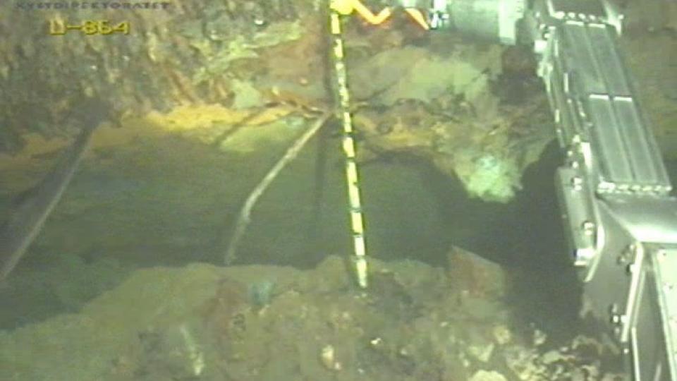 MILJ�BOMBE: U-864 ligger p� havbunnen utenfor Fedje med 65 tonn kvikks�lv. Den skulle etter planen heves til neste �r, men Kystverket utsetter n� prosjektet til 2011.  EPA/GEOCONSULT / HANDOUT EDITORIAL USE ONLY